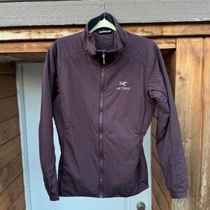 Arc’teryx Atom LT Hoodless Jacket Women’s Large Purple